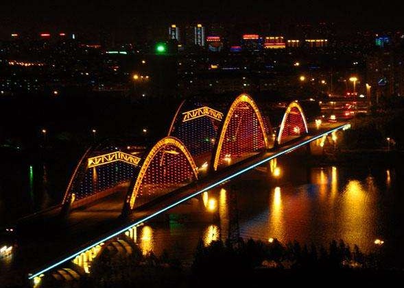 城市亮化工程的設計原則是什么？